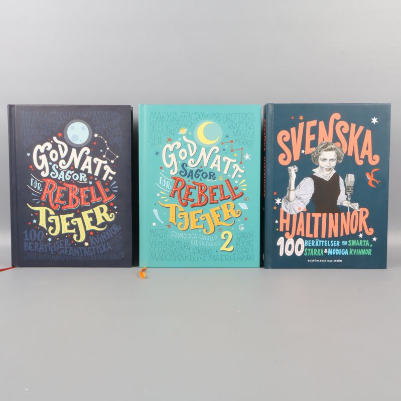 Tre böcker, färgglada omslag visas framifrån