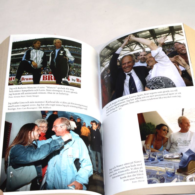 Färgfoton i Min historia med Sven-Göran Eriksson i olika situationer