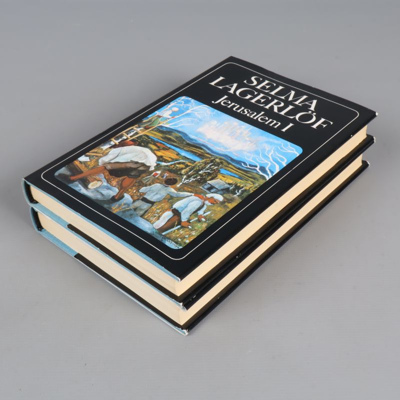 Jerusalem I och II staplade, omslaget på Jerusalem I syns tydligt