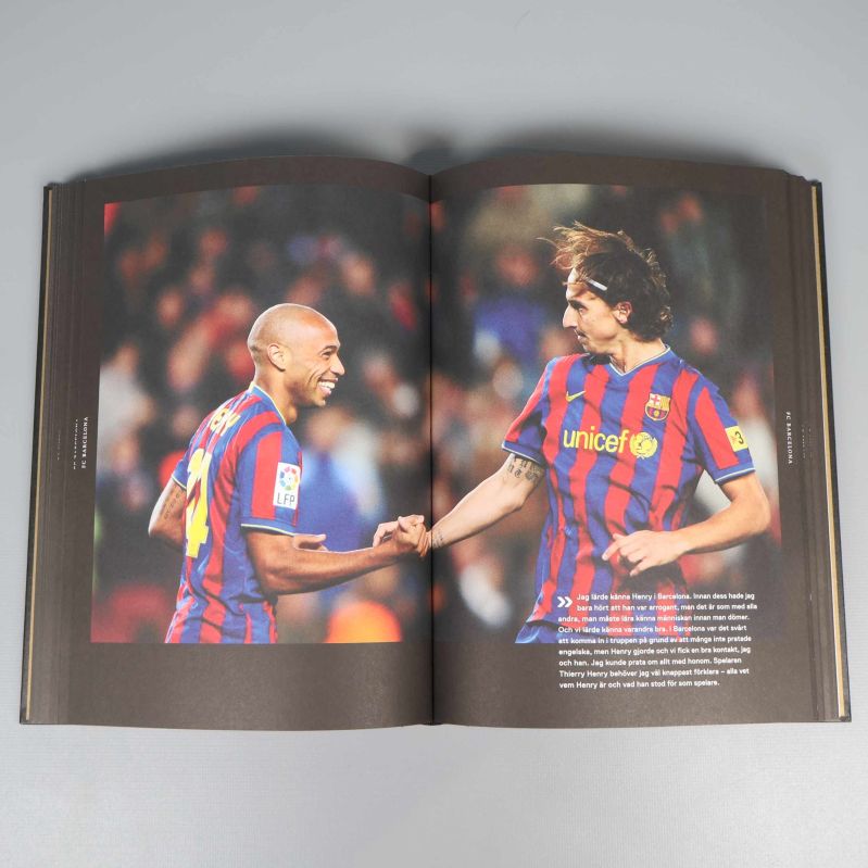 Uppslag i Jag är fotboll