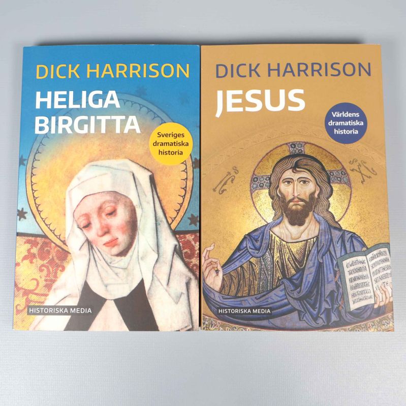 Framsidor av böckerna