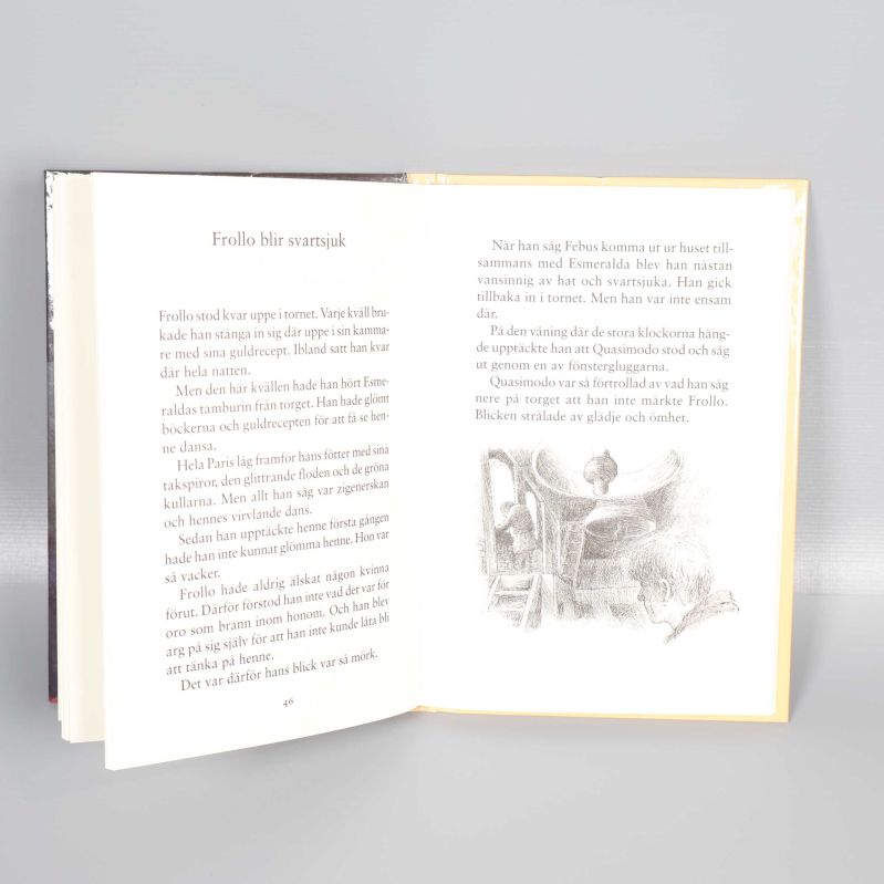 Uppslag ur bok med illustration och löptext om Frollo