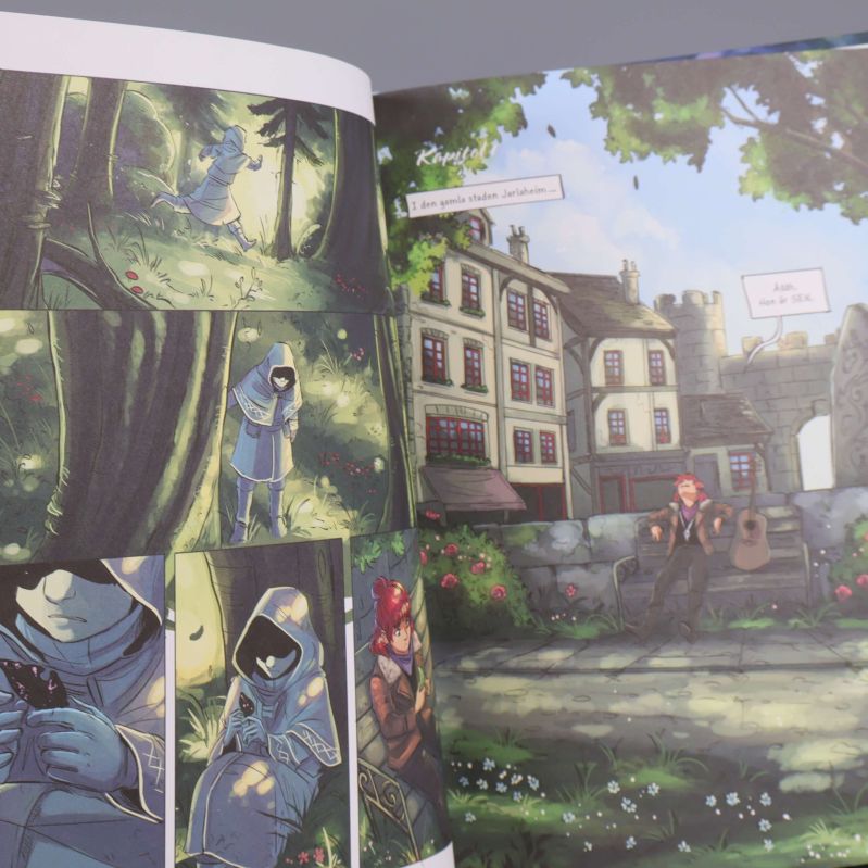 Seriesida med miljö och figurer i staden Jarlaheim