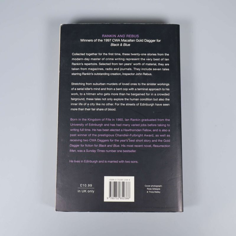 Baksida av boken Beggars Banquet med beskrivning och ISBN