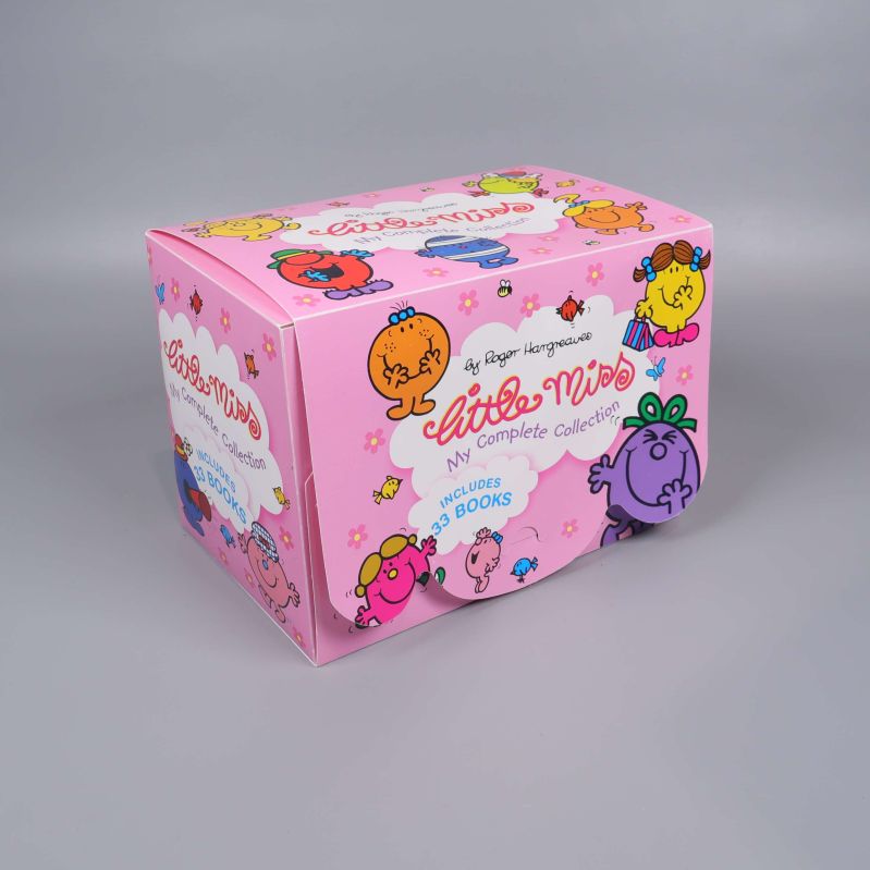 Stängd rosa box med Little Miss-figurer på utsidan