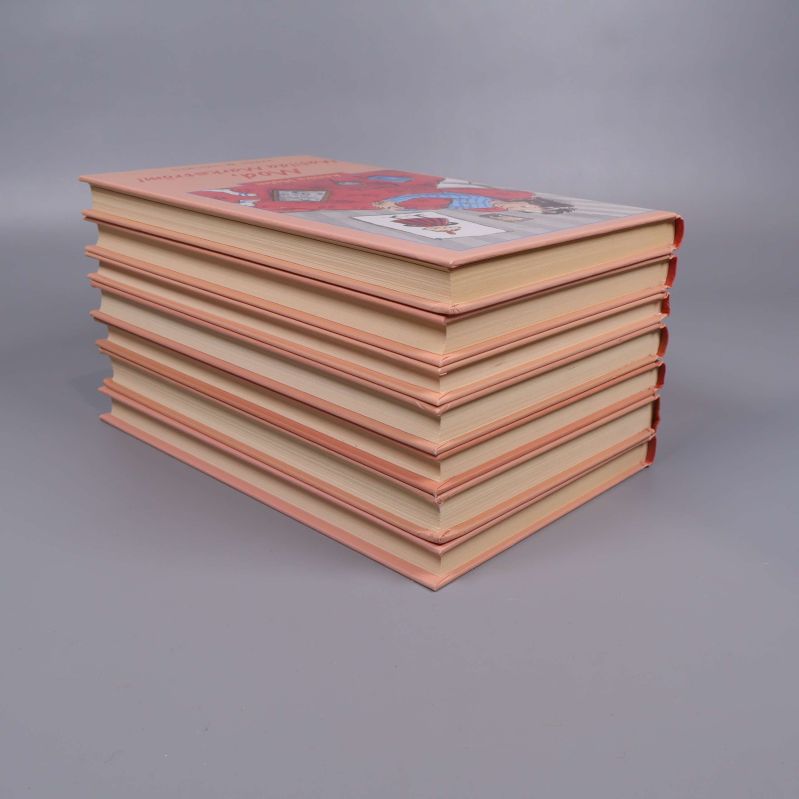 Tjockleken på hela traven av Annika Holm-böcker från sidan