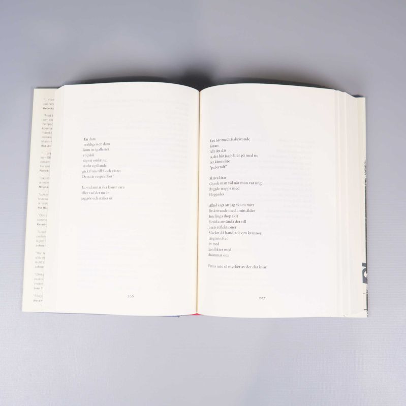 Uppslag ur en av Vardagar-böckerna med tydlig text på två sidor