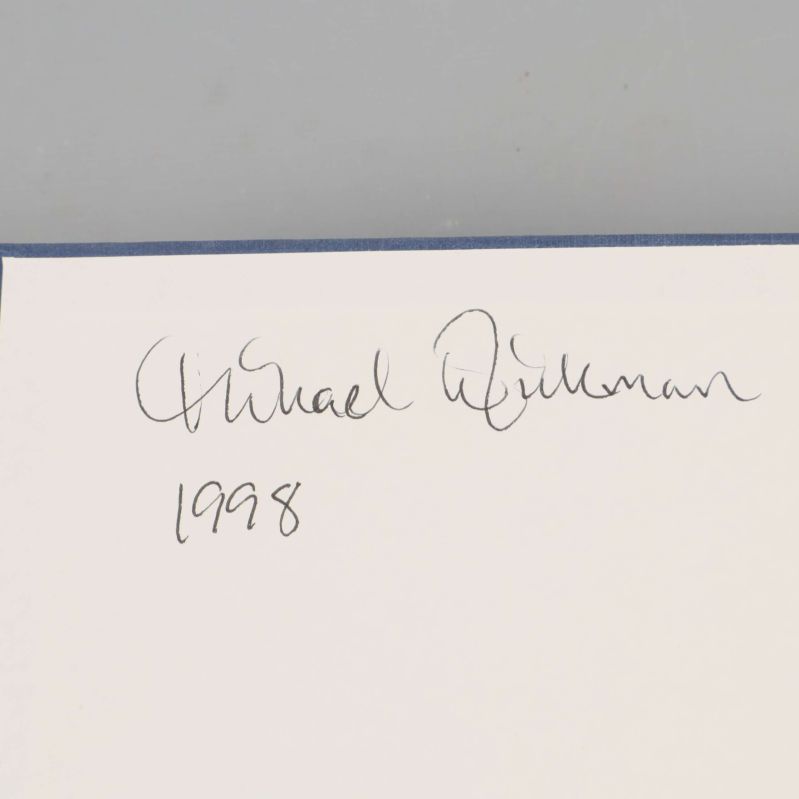 Signerat försättsblad med namn och årtal 1998