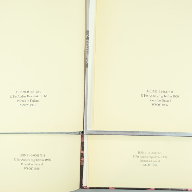 Fyra ISBN-sidor från olika böcker i bokpaketet