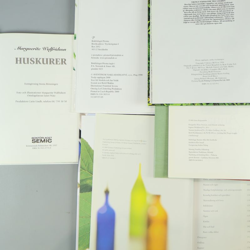 Titel- och kolofonsidor med ISBN och utgivningsinformation för flera böcker