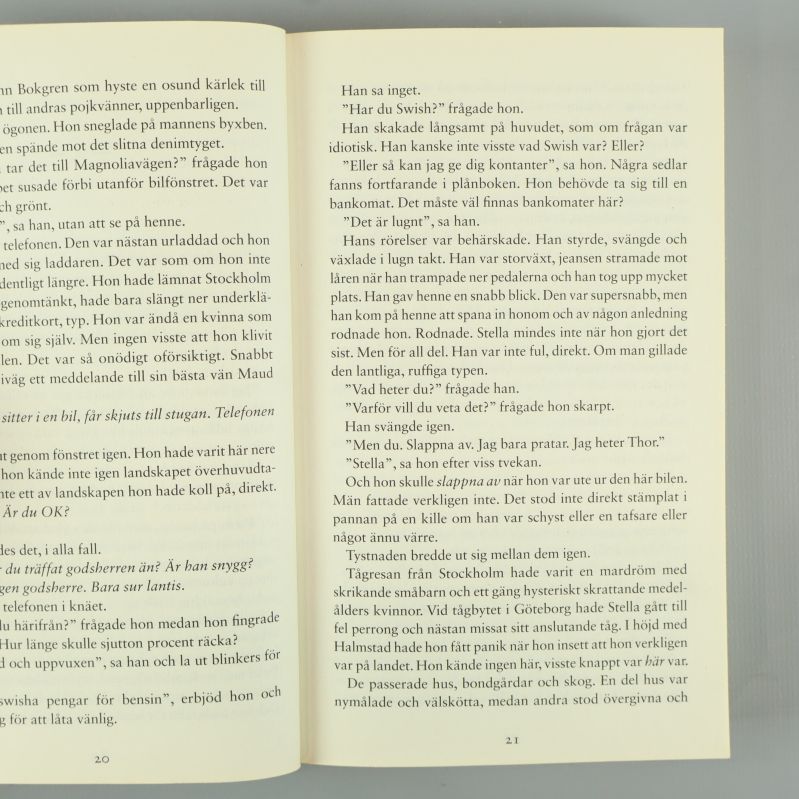 Uppslag från boken med två sidor med text
