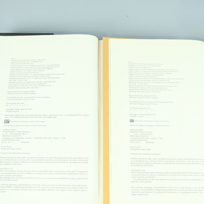 Copyrightsida och publiceringsinformation för båda Destroyermen-böcker