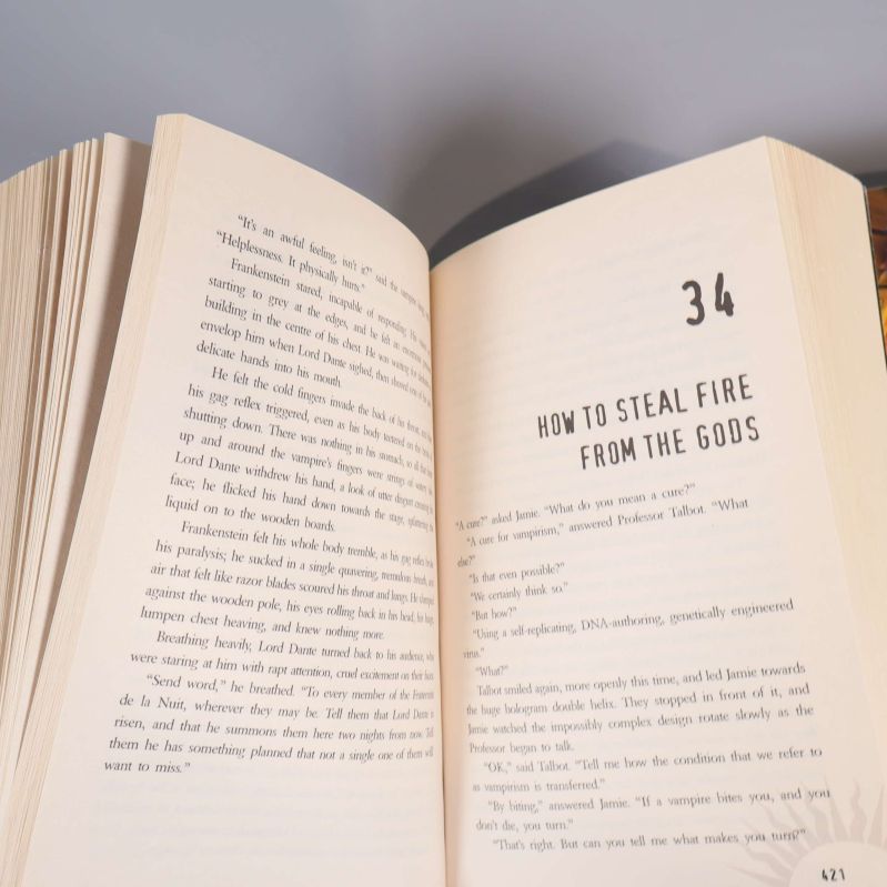 Uppslag med kapitelrubrik How to Steal Fire from the Gods