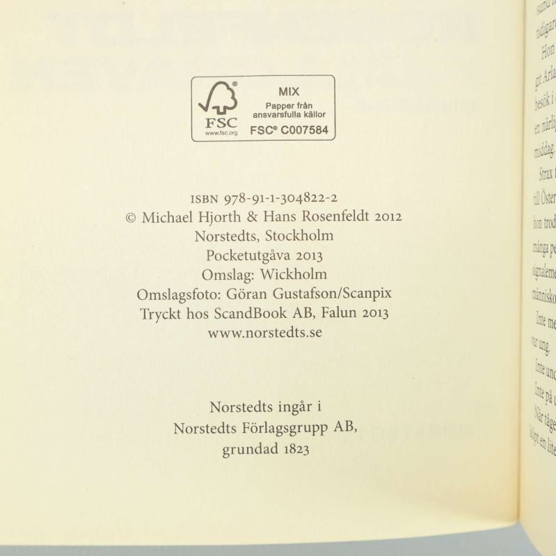 Tryckår, copyright och ISBN-information från insidan av Fjällgraven