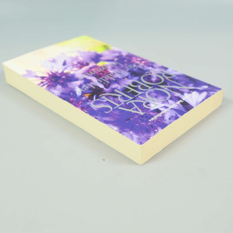 Boken Där blåklinten blommar i pocketformat från sidan