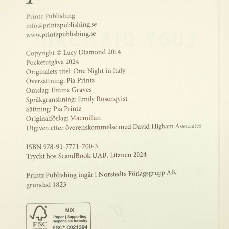 Copyright-sida med utgivningsinfo och ISBN 978-91-7771-700-3