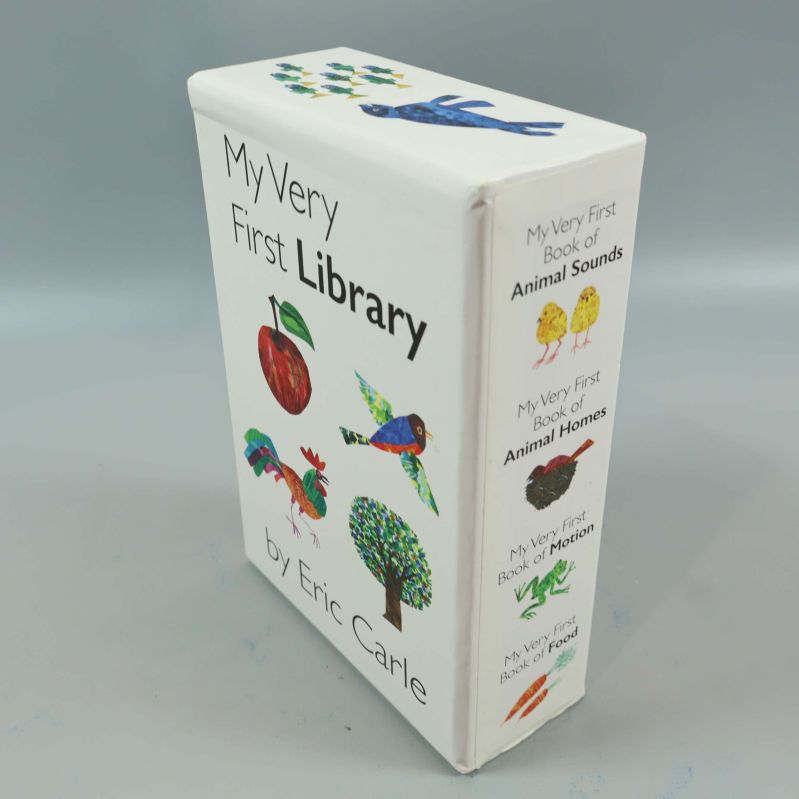Boxen My very first library från sidan med synliga titlar