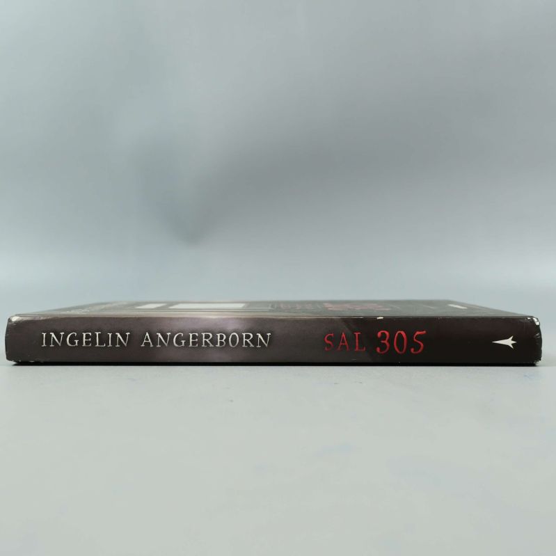 Bokrygg med titeln Sal 305 och författarnamn Ingelin Angerborn