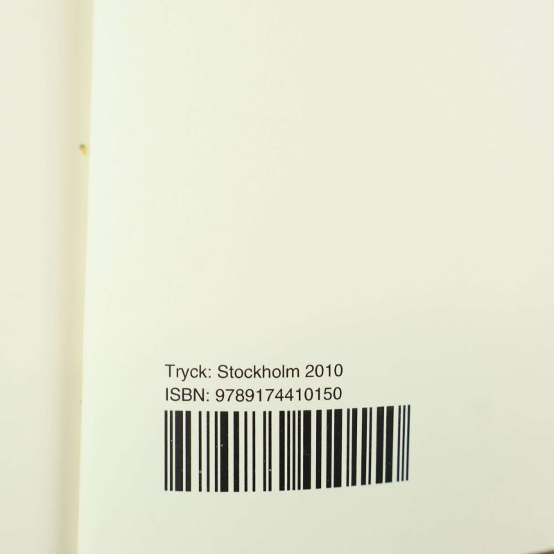 Sida med ISBN-nummer och streckkod för Lilla Stjärna