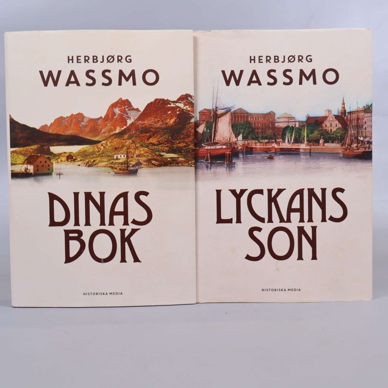 Framsidor på två böcker av Herbjørg Wassmo: Dinas bok och Lyckans son