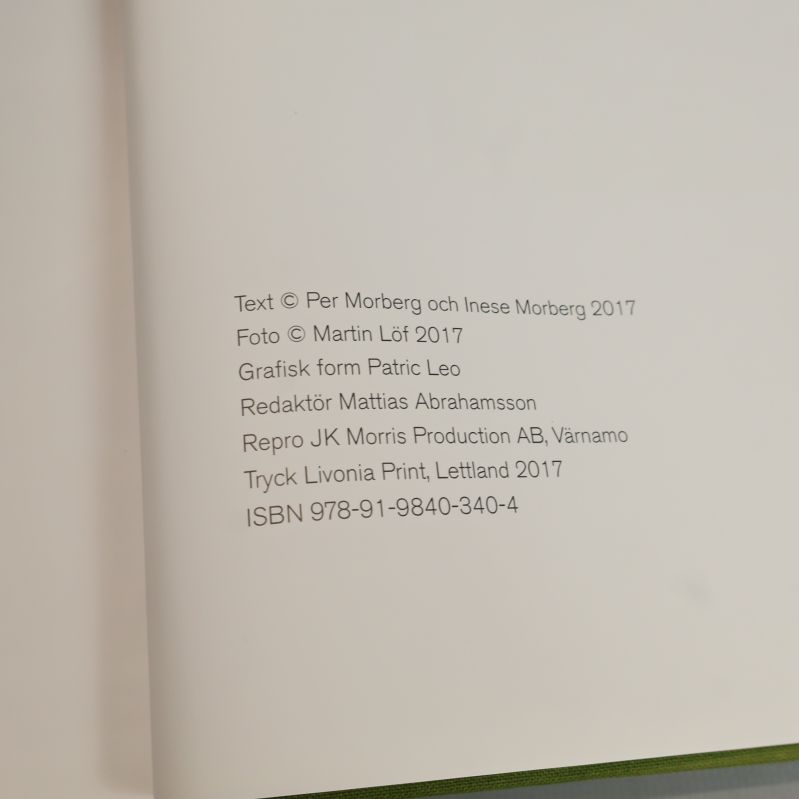 Copyrightsida med information och ISBN för Morberg så gott som grön