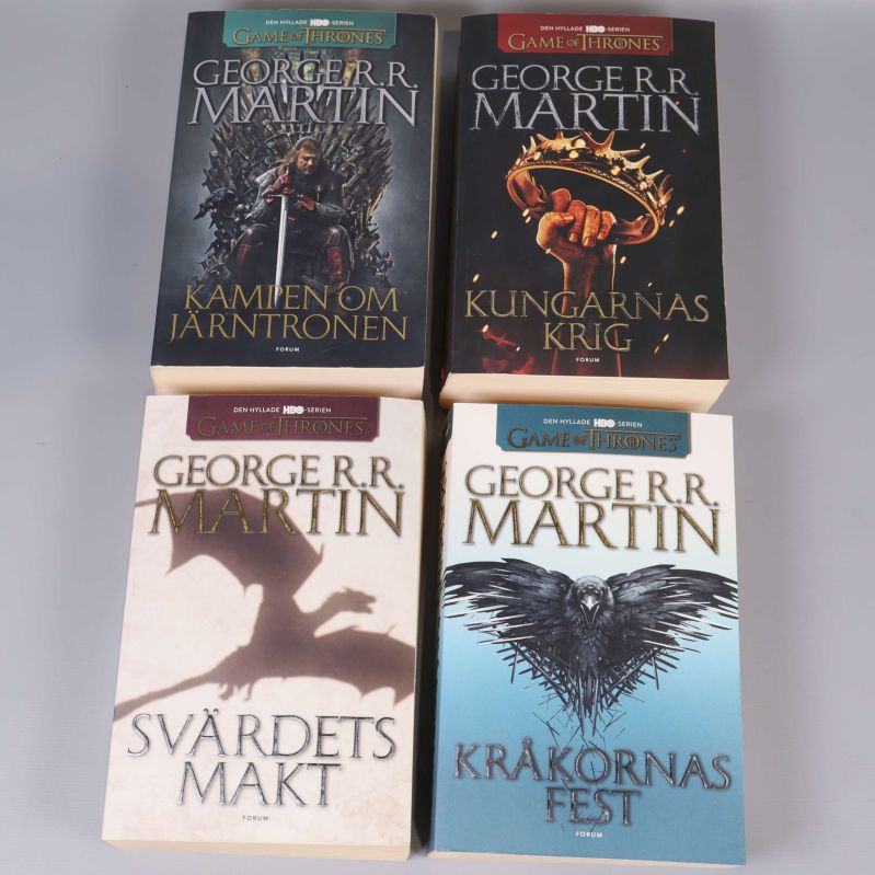 Game of Thrones-bokpaket med alla fyra framsidor synliga