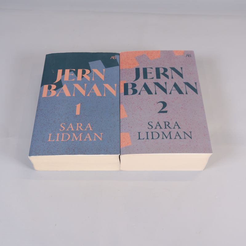 Två böcker Jernbanan av Sara Lidman, framsidor bredvid varandra
