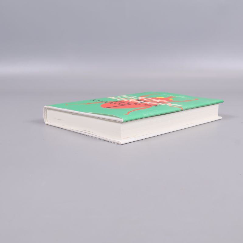 Boken Män utan kvinnor liggande med synlig boksida och omslag