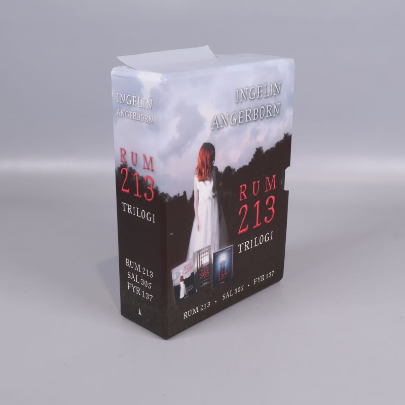 Bokpaketets skyddskartong med Rum 213-trilogin av Ingelin Angerborn