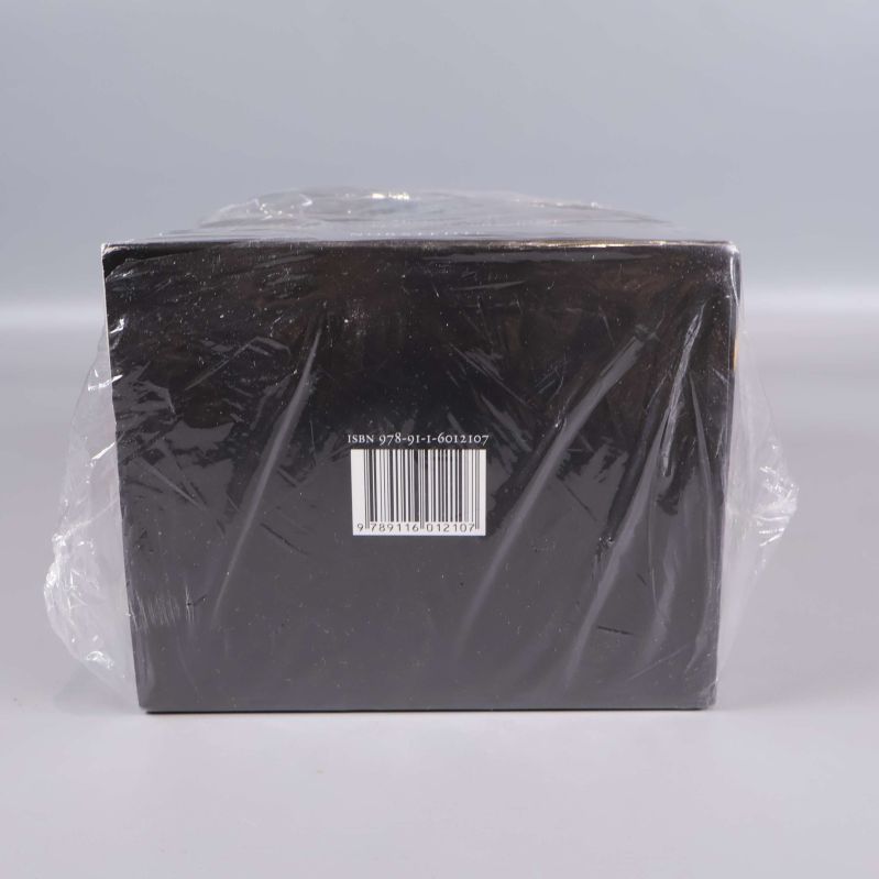 Undersida bokpaket med ISBN och streckkod
