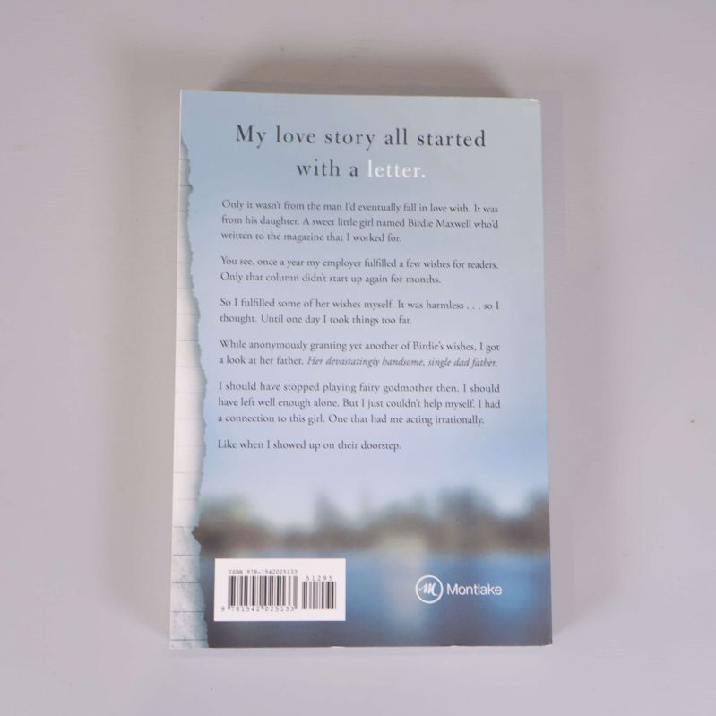 Baksidan av boken Happily letter after med beskrivande text och ISBN