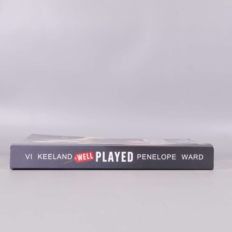 Rygg av Well Played där titel och författare syns tydligt