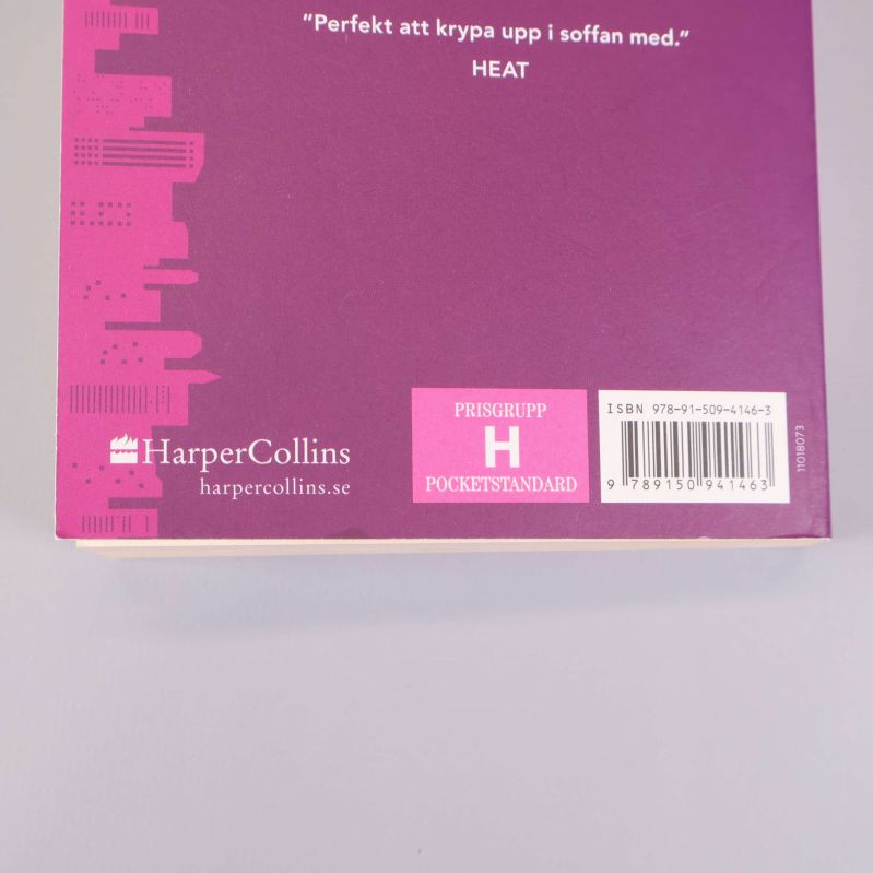 Närbild av baksidan av Solnedgång i Central Park med ISBN och streckkod