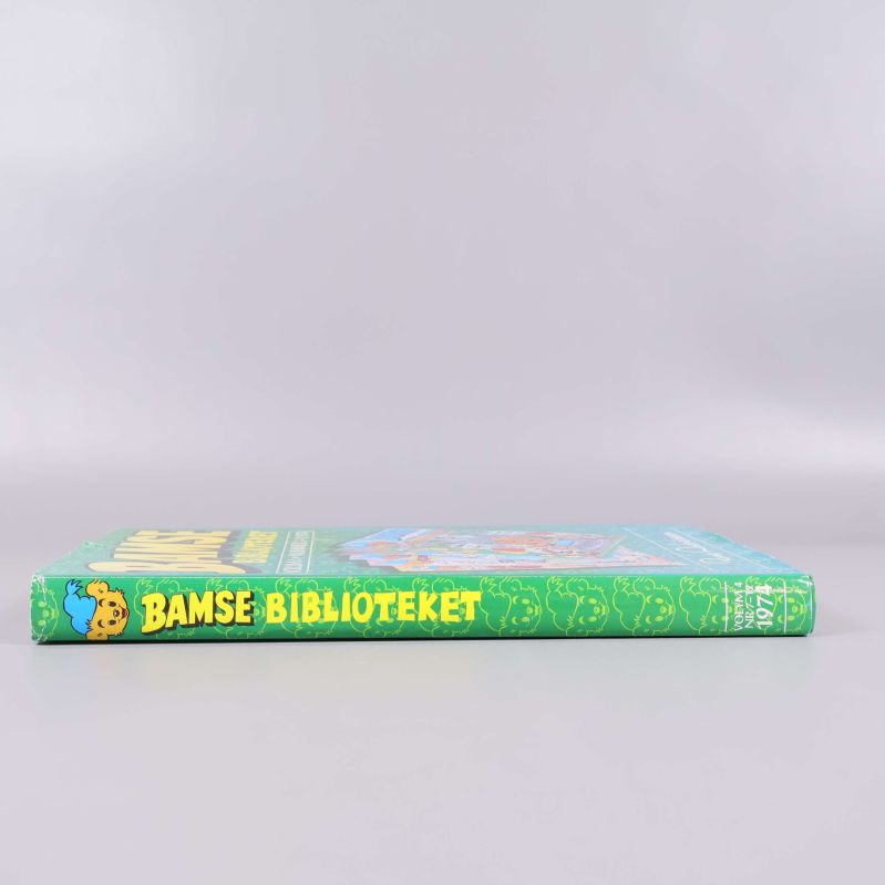 Ryggen på Bamsebiblioteket volym 4 med tydlig titel