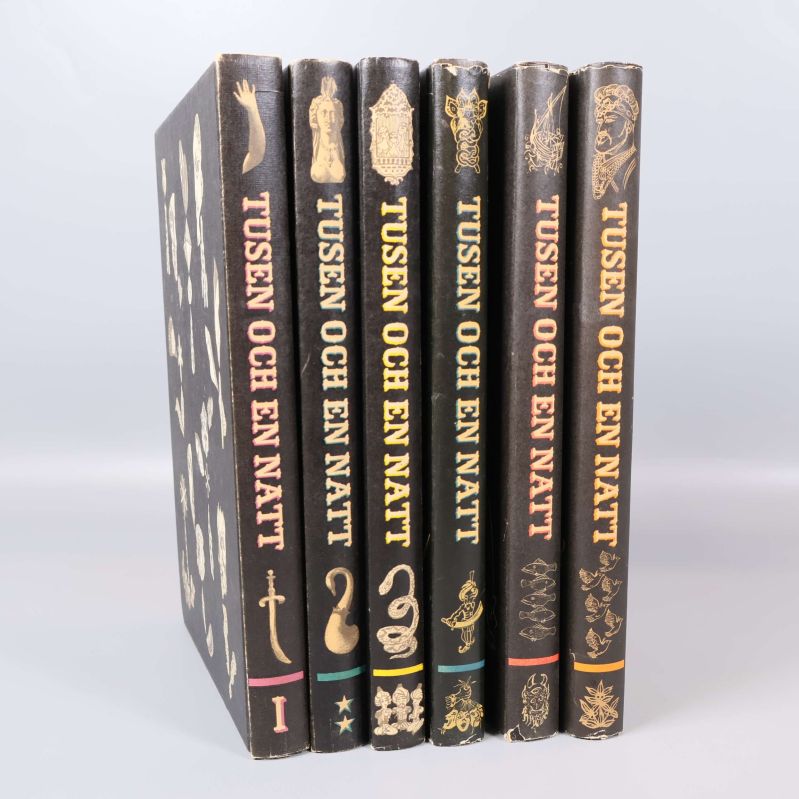 Ryggen på sex Tusen och en natt-böcker, olika guldillustrationer
