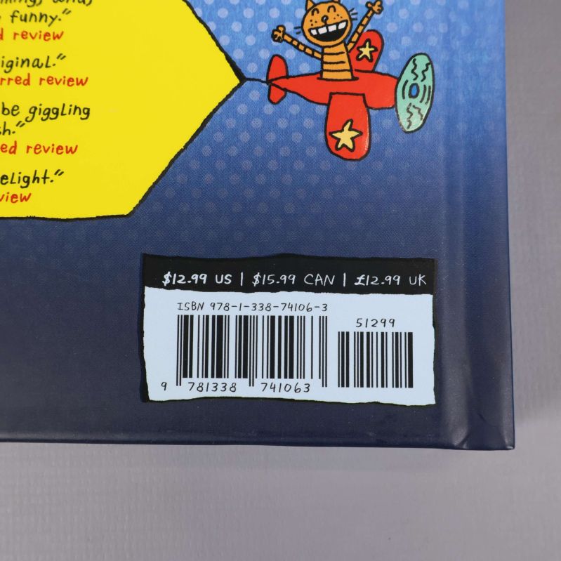 Närbild på baksidans ISBN och streckkod för Dogman And Cat Kid