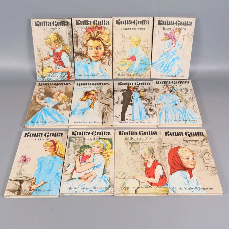 Omslagen till tolv Kulla-Gulla böcker med detaljerade illustrationer av huvudpersonen