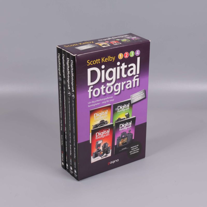 Fyra böcker i Digital fotografi-serien uppradade tillsammans med box