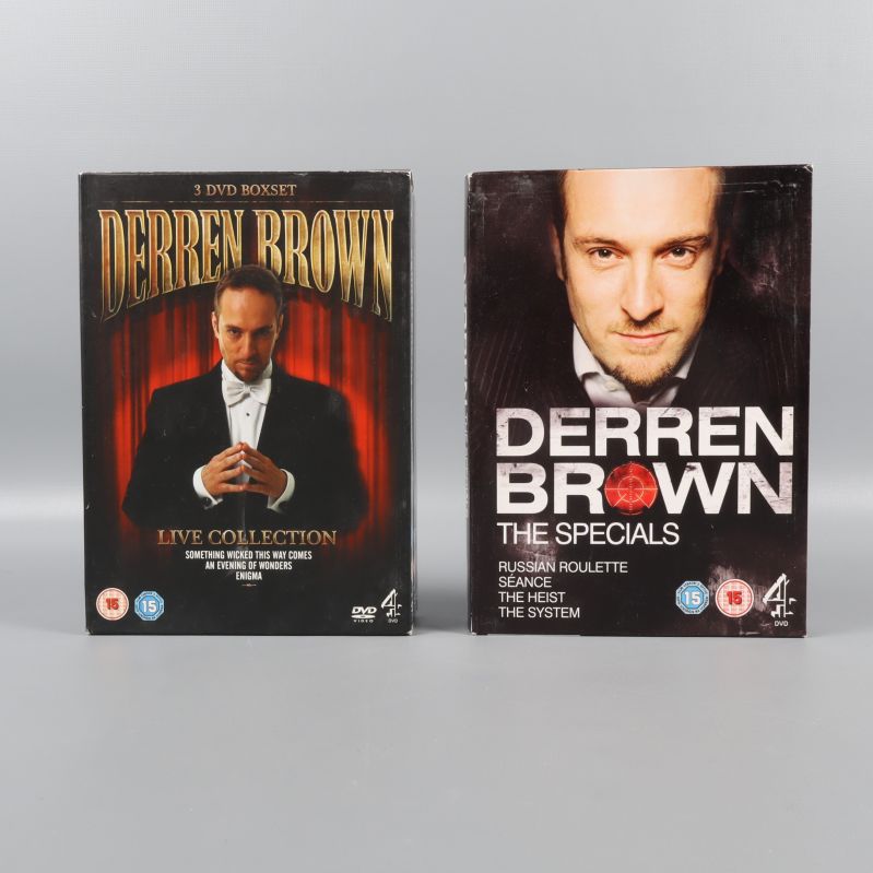 Två Derren Brown DVD boxar med framsidan mot kameran