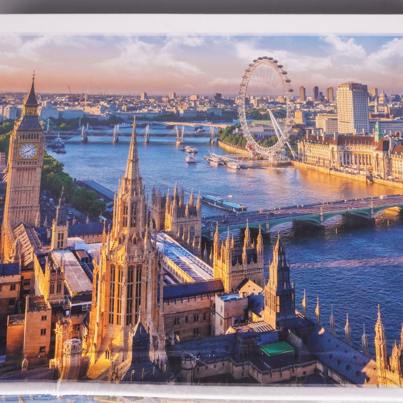 Londonmotiv med Big Ben och London Eye på pusslets framsida