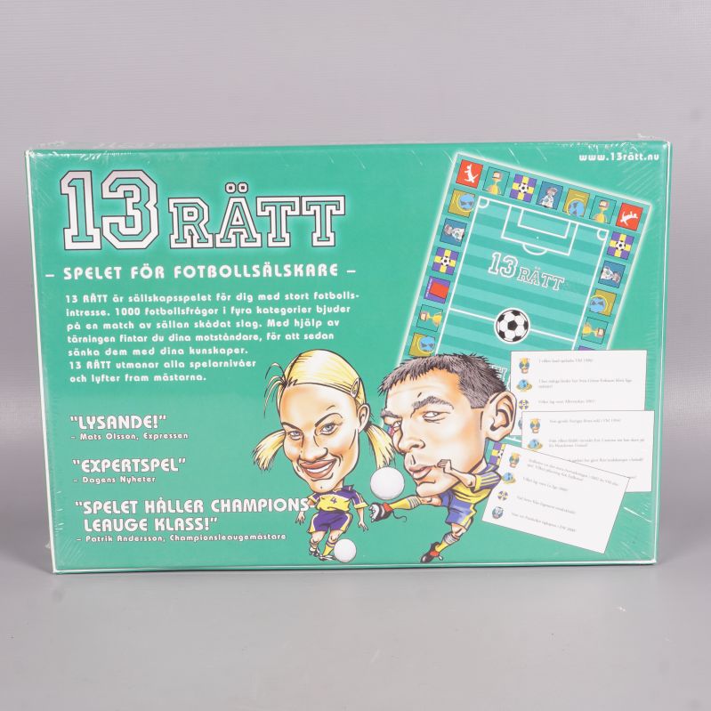 Baksidan av brädspel med information och illustrationer