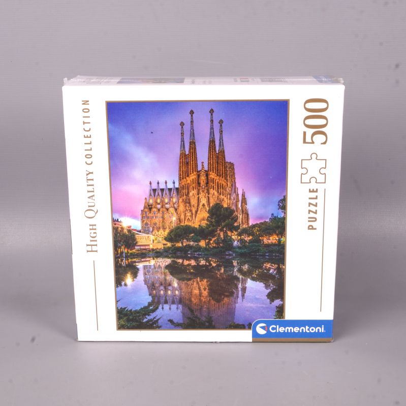 Framsida av Clementoni-pussel med Sagrada Familia och 500 bitar