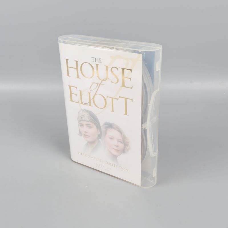 DVD-boxen The House of Eliott vinklad på grått underlag