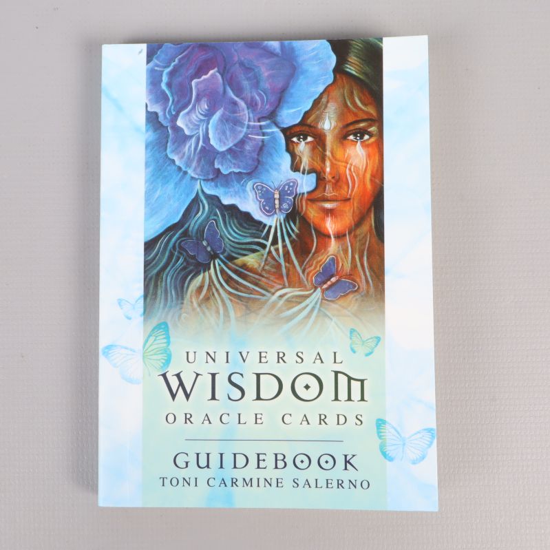 Framsida av Universal Wisdom Oracle guidebok