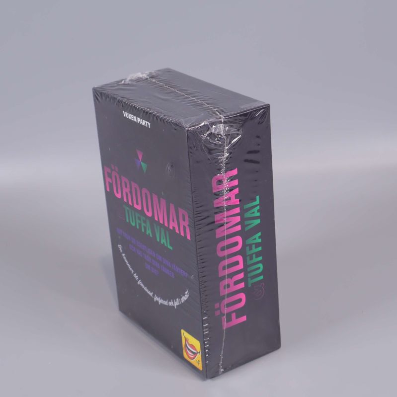 Fördomar och Tuffa Val från sidan, visar tjocklek och detaljer