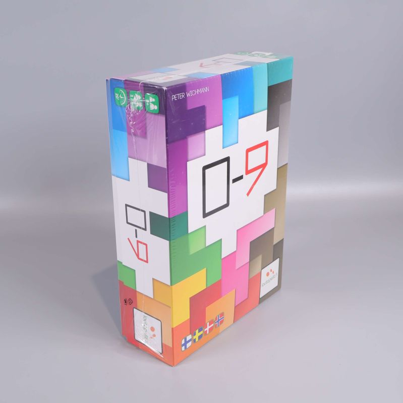 Höger sida av spelasken med färgade mönster