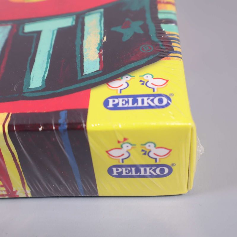 Peliko logotyp i hörnet