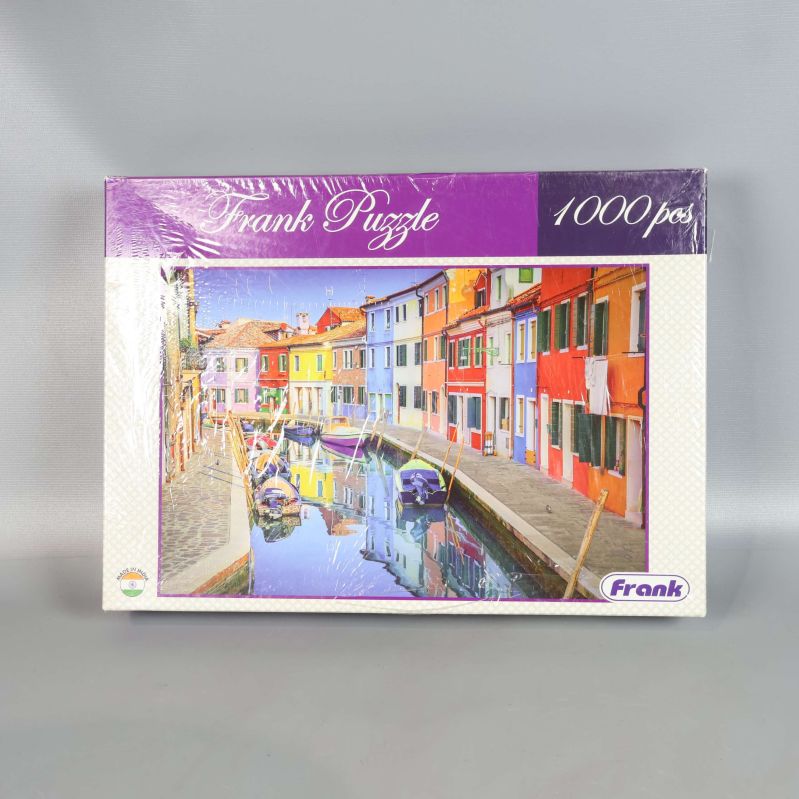 Framsidan av pussel 1000 bitar med färgglada hus