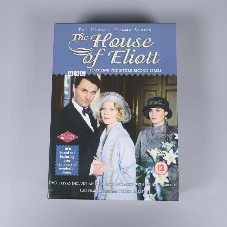 Framsidan på The House of Eliott DVD-box med seriefigurer