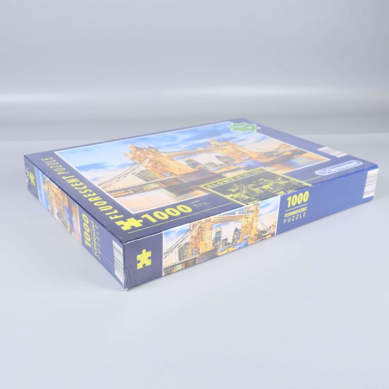Snett ovanifrån på Clementoni pusselboxen med Londonmotiv